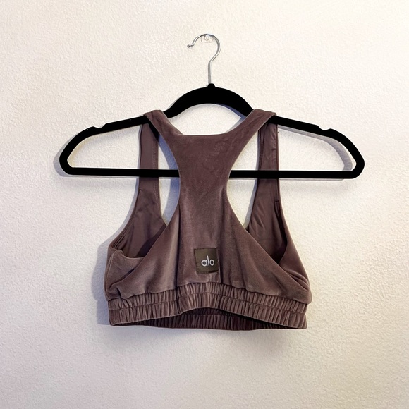 ALO YOGA Velour Style Sweatshirt Sports Bra - Picture 4 of 4